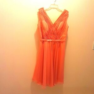 DA VINCI PEACH CHIFFON DRESS SIZE 18